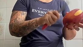 whoa flashing this big juicy pussy you'd dive in or nah? 😜 exhibitionist dream bucetao