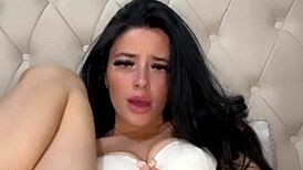 british coed fingers her horny pussy on webcam craving that girlfriend squirt session