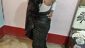 Hot bengali muslim lady in black saree gets anal creampied by hindu boyfriend at ranch