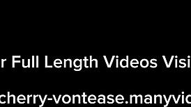 wanna peek up close at this hairy chubby pussy drippin?