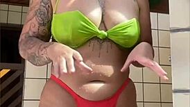 neighbor invited me to pool gonna flash swollen pussy 😏💦