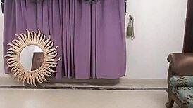 desi indian girl fingers her sexy pussy hard on live cam cam