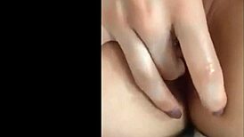 mmm fingering my wet pussy so good, gonna squirt everywhere!! 💦😩