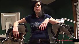 Tina Lee Comet pushes orgasm limits with toys and screams in lab