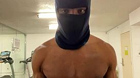 Bodybuilder Lifts College Ladies with Strong Biceps During Outdoor Sex