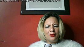 lola chats dirty with laughs in erotic homemade tease