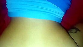 ¡Mi coño late rico en cuatro con ruptura explosiva!