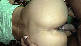 Desi guy fingers and fucks indian village girlfriend in romantic bathroom bath