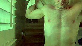 how i get READY for porn shoot... backstage fingering fun 😏💦