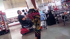 i cant stop staring at these busty leggings girls