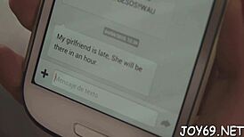 oh man this teen fingers her wet pussy