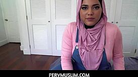 hijab girl offers virginity platter to pov pervert