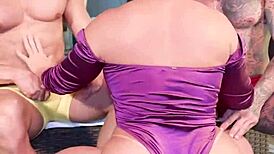 Fat Milf Orgasm from Double Penetration in Pussy and Ass at Once