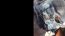 caught this blonde's juicy ass bouncing candidly 🍑🔥