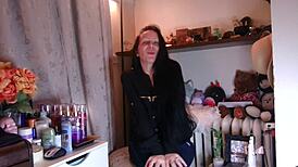 jeans hug her perfect ass for worship