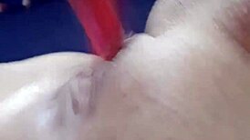 This teen amateur dildo fucks herself to wet orgasm