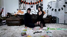 goth teen babe shaves pussy for halloween sex haunt