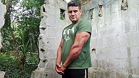 yo yuri gaucho jerks his huge hairy cock to ease that tension