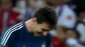 por mil noches captures argentina's emotive passion gently