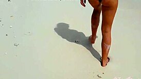 Lita phoenix kicks off thailand adventures with hot tease