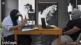 i finally caught real orgasm on cam during home office break fuck