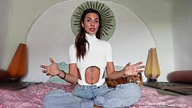 roxy fox demos foreskin vs circumcised cocks up close.