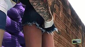 Hey you ever seen a married woman's ass get toy-fucked deep in the favela?