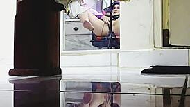 My sexy wife fingers pussy tits on steamy homemade videollamada