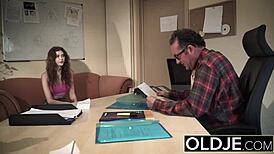 bubble butt 18+ cutie bends for boss cock during steamy interview