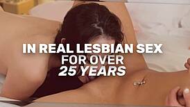 big tittied milf grabs hot babe for scissoring orgasm lick