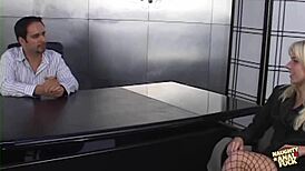 office blonde in 69 gets throat fucked deep then asshole stretched wide 😲💦