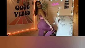 Elsa Shows Off Her Massive European Big Ass Curves