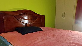 barber roughly pounds cheating wife's creamy pussy till she screams