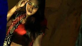 doesn't this bollywood babe's naked dance make you crave her curves?