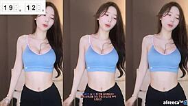 hey this korean call girl is super hot and ready for fun tonight 😍💦🔥