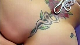 as a latina with big ass i think venezuelan guys with monster cocks are better lovers than quiteños