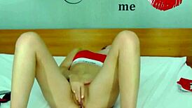 hot teen 18+ webcam solo fingers to screaming orgasm