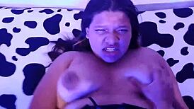 Te Gustan Mis Grandes Tetas? Follarme en Misionero con Esta Rica BBW Colombiana en Lencería Sexy