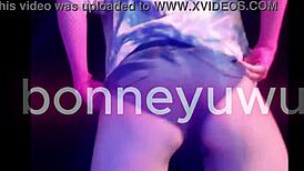sexy tight petite argentinian teen bonneyuwu dances twerking her cute beautiful curves