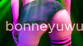 sexy tight petite argentinian teen bonneyuwu dances twerking her cute beautiful curves