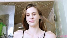 who wouldn't join this tall skinny model in her steamy bath? 🛁💦