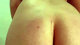 mmm feels so good playing with my juicy pussy on cam you love watching right?