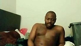 wanna watch me spread my sexy ass for anal flirting??