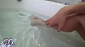Big Ass Babe Fingers Pussy to Shaking Orgasm Underwater!