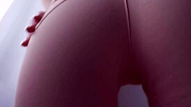 pov jeans facesit on big ass brunette with cum countdown 😍🍑💦