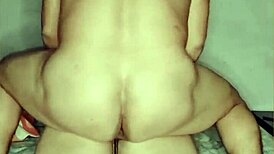 Rica madura chubby homemade couple gets her fat pussy stuffed with thick verga 😍💦👅