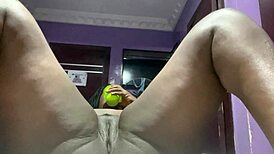 Chubby ebony mature fingers wet pussy solo on bed!