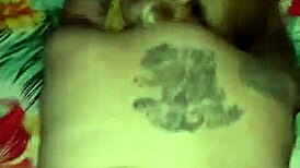 me encanta que me cojas de perrito fuerte con tu verga dura en mi culo