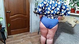 STEPMOM GIVES STEPSON HER BIG HAIRY ASS FOR DOGGYSTYLE CUM!