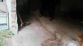 Mi novia me lleva al patio y me hace super oral garganta profunda balcony